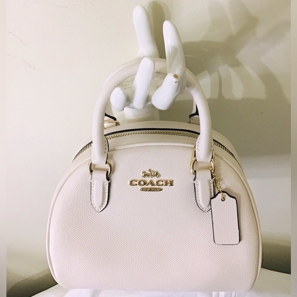 Coach SYDNEY SATCHEL - Picture 10 of 10
